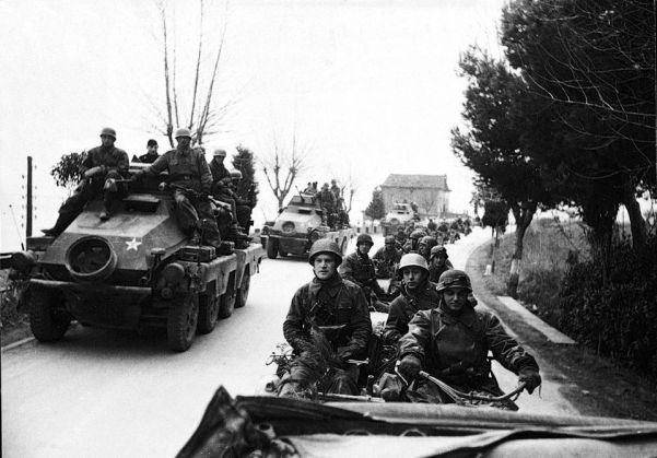 German paratroopers on their way to attack the Allied bridgehead at Anzio, which had been contained by late January